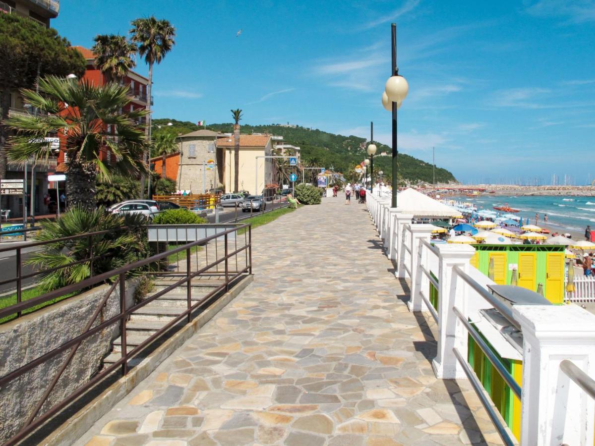 Holiday Home Mes Mas By Interhome Stellanello Exterior foto